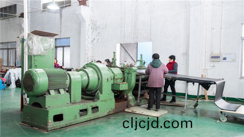 加(jia)工(gong)現場