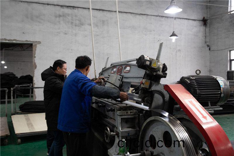 生(sheng)産(chan)設備(bei)